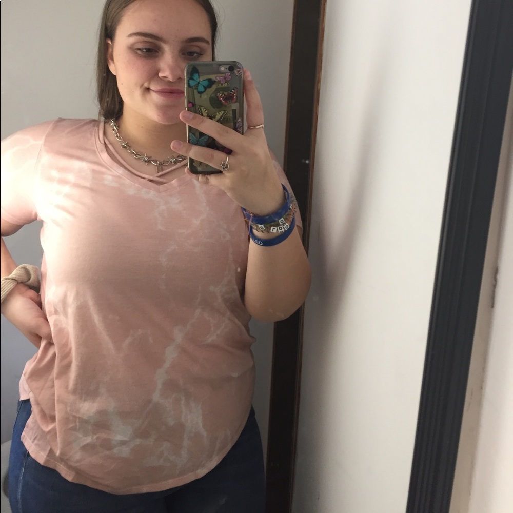 Arizona pink tie dye V-neck t-shirt